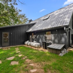 pet friendly cabins near helen ga