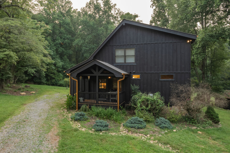 creekside cabin rentals cherry log ga