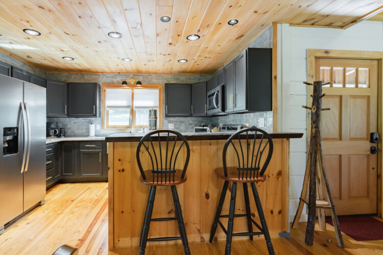 creekside cabin rentals cherry log ga