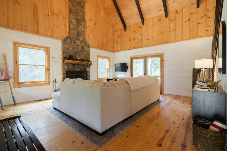 creekside cabin rentals cherry log ga
