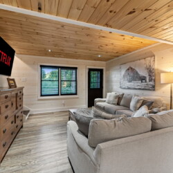 blue ridge georgia cabin with hot tub
