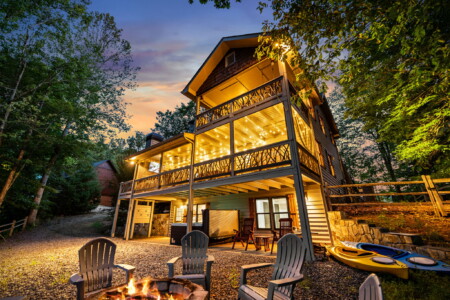 blue ridge georgia cabin with hot tub