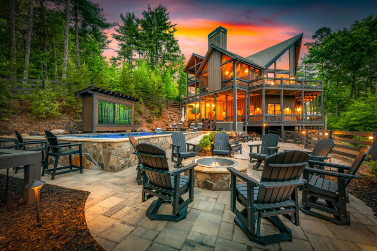 pet friendly north georgia cabins with swimming pools