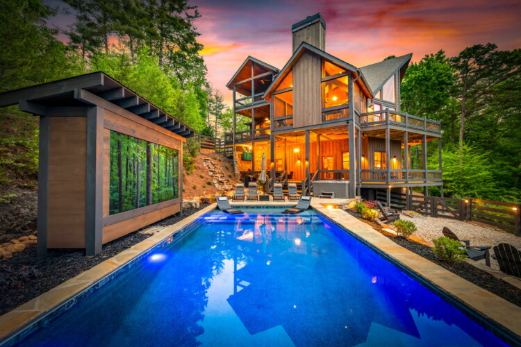 pet friendly north georgia cabins with swimming pools