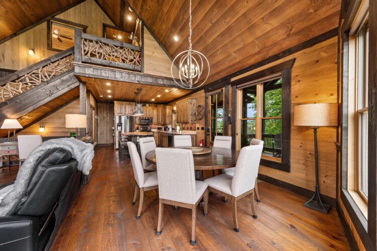 pet friendly north georgia cabins with swimming pools