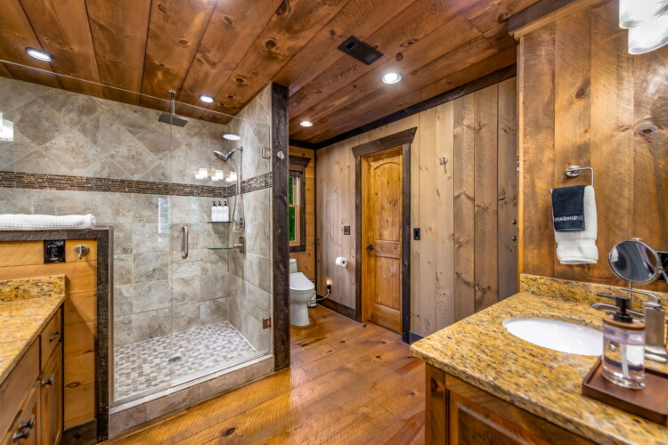 pet friendly north georgia cabins with swimming pools