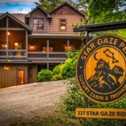 pet friendly north georgia cabins with swimming pools