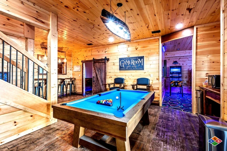 cabins in sevierville tn with indoor pool