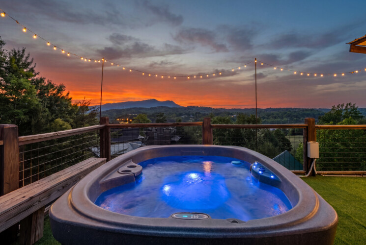 cabins in pigeon forge with swimming pools