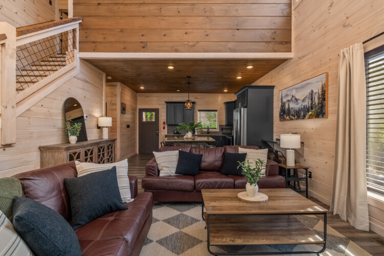 cabins in pigeon forge with swimming pools