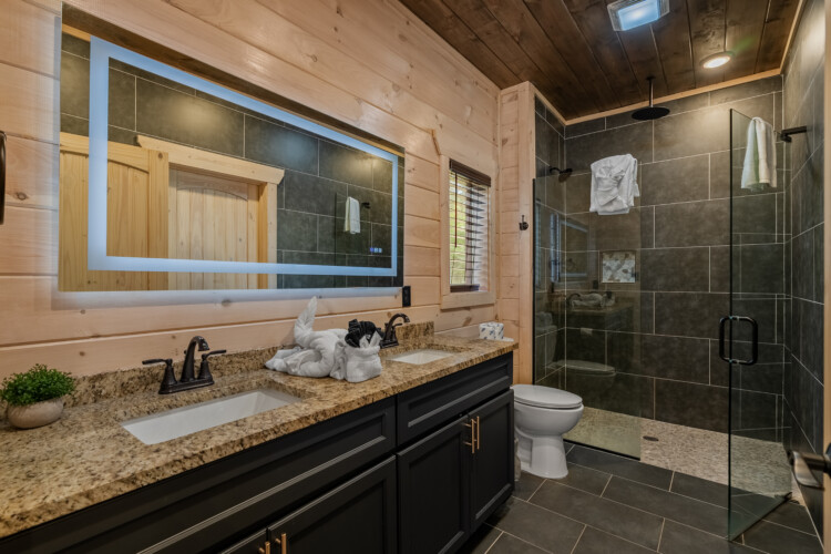 cabins in pigeon forge with swimming pools