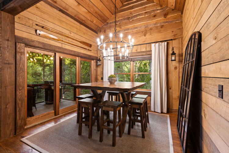 cabin rentals on fightingtown creek