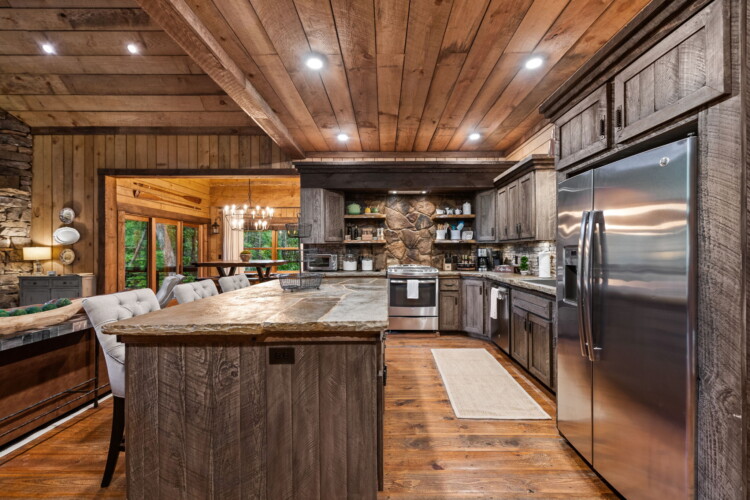 cabin rentals on fightingtown creek