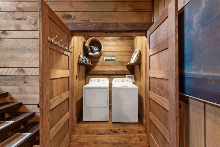 cabin rentals on fightingtown creek