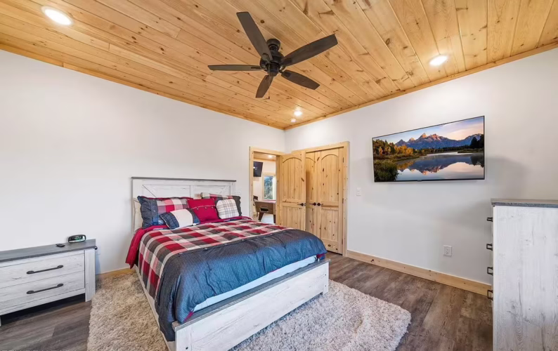 cabins in gatlinburg tn with indoor pool
