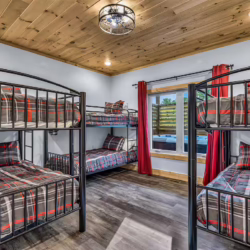 cabins in gatlinburg tn with pool