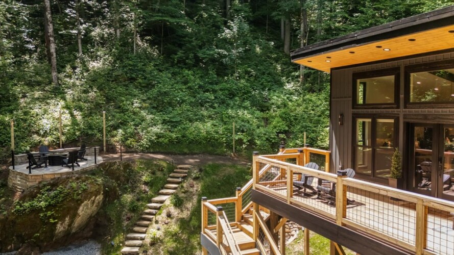maggie valley cabins pet friendly