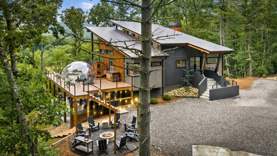 cabin in mineral bluff