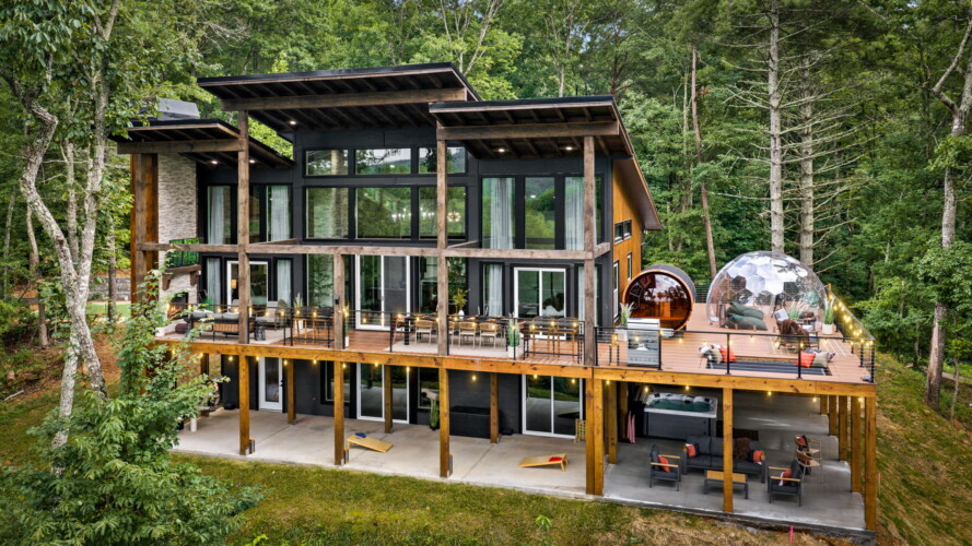 cabin in mineral bluff