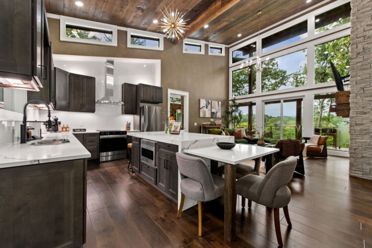 cabin in mineral bluff