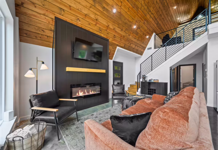 luxury a-frame cabin in arkansas