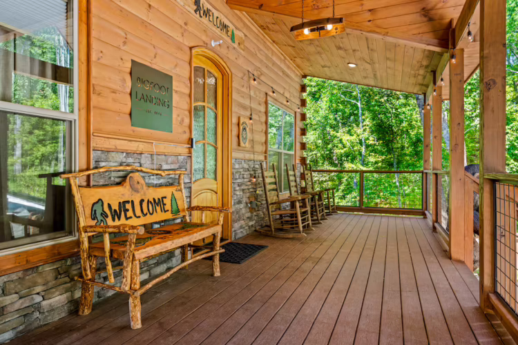 pet frienldy cabins in smoky mountains