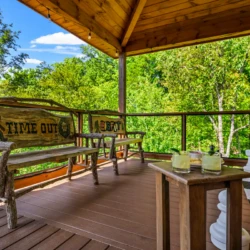 pet frienldy cabins in smoky mountains