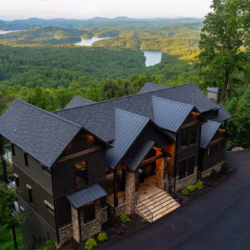 6br luxury north georgia cabin with lake views