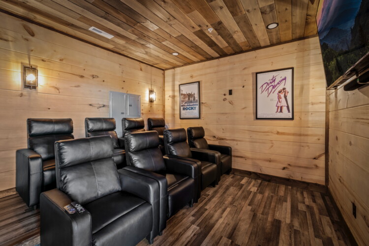 big cabins in pigeon forge tn