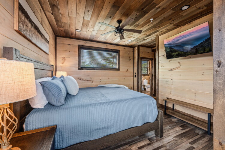big cabins in pigeon forge tn