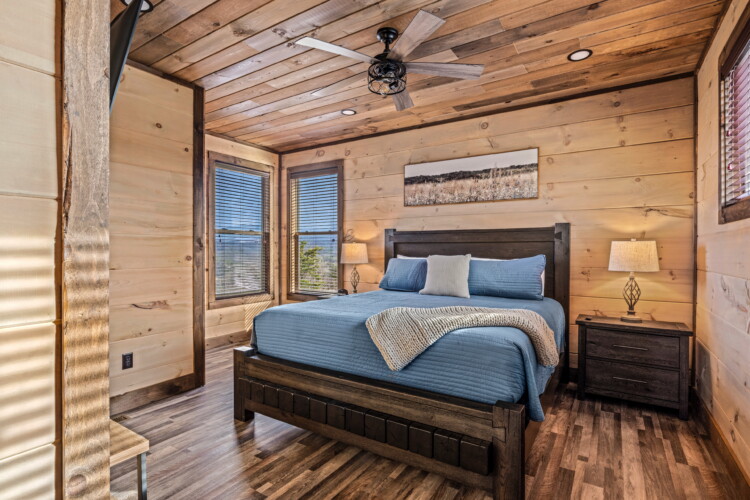 big cabins in pigeon forge tn