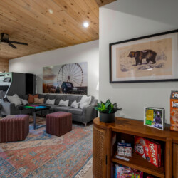large group cabins in pigeon forge