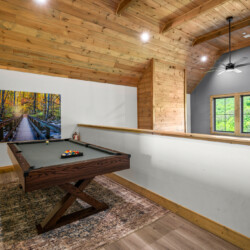 large group cabins in pigeon forge