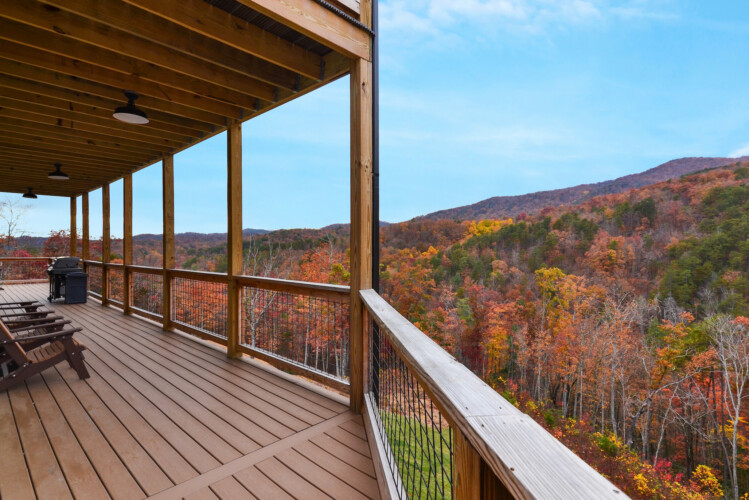 large group cabins in pigeon forge