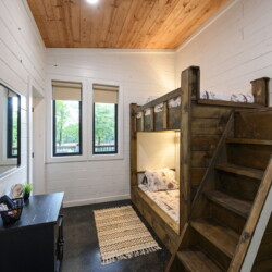 broken bow cabins pet friendly