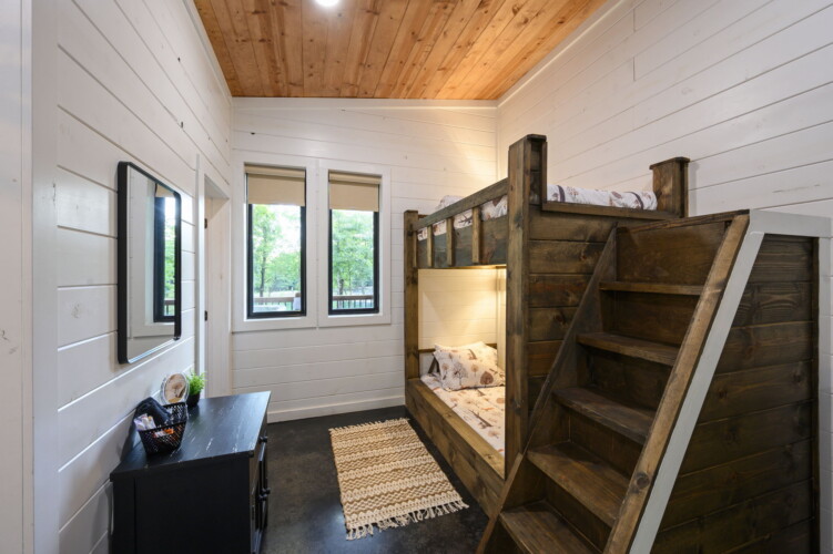 broken bow cabins pet friendly