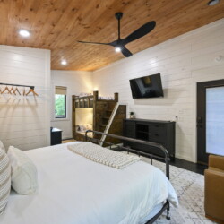 broken bow cabins pet friendly