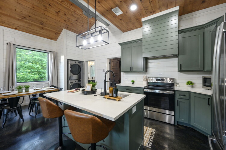 broken bow cabins pet friendly