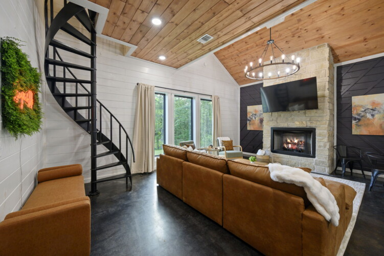 broken bow cabins pet friendly