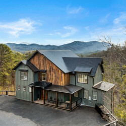 cabin rentals in pigeon forge tn with private pool