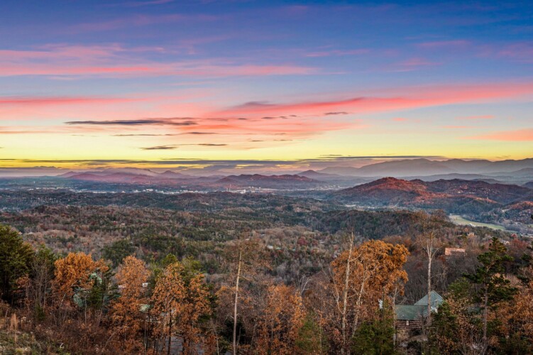 large cabin rentals in pigeon forge