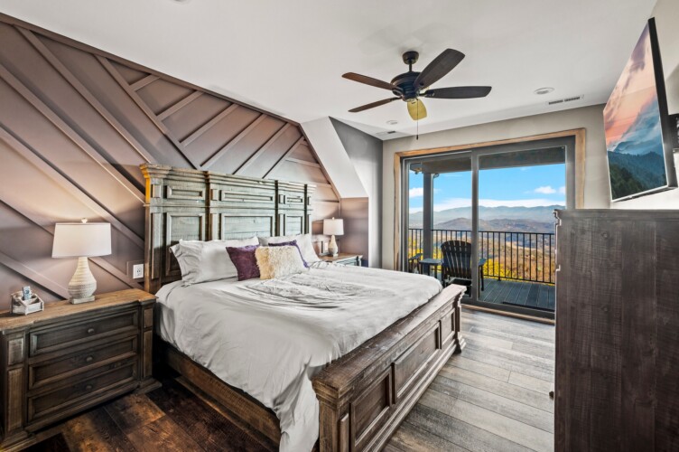 large cabin rentals in pigeon forge