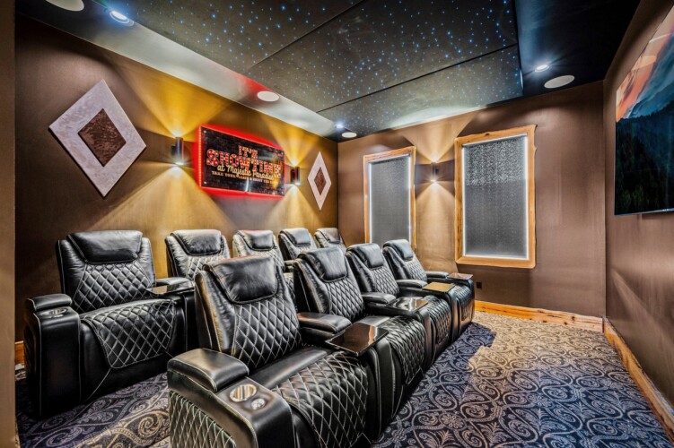 large cabin rentals in pigeon forge