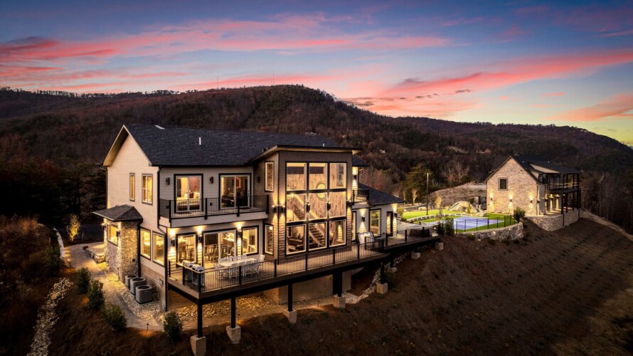 large cabin rentals in pigeon forge